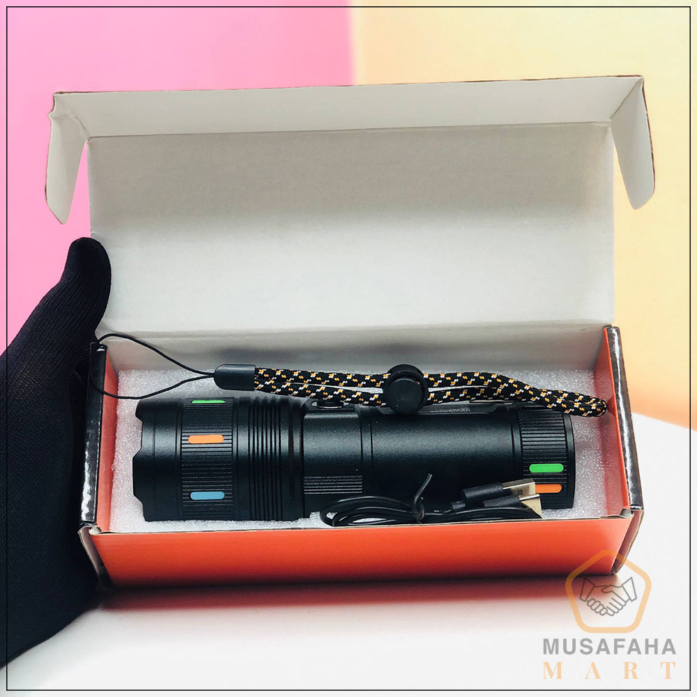 Sanford Zoom Flashlight LED F0675