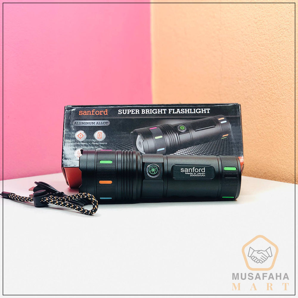 Sanford Zoom Flashlight LED F0675